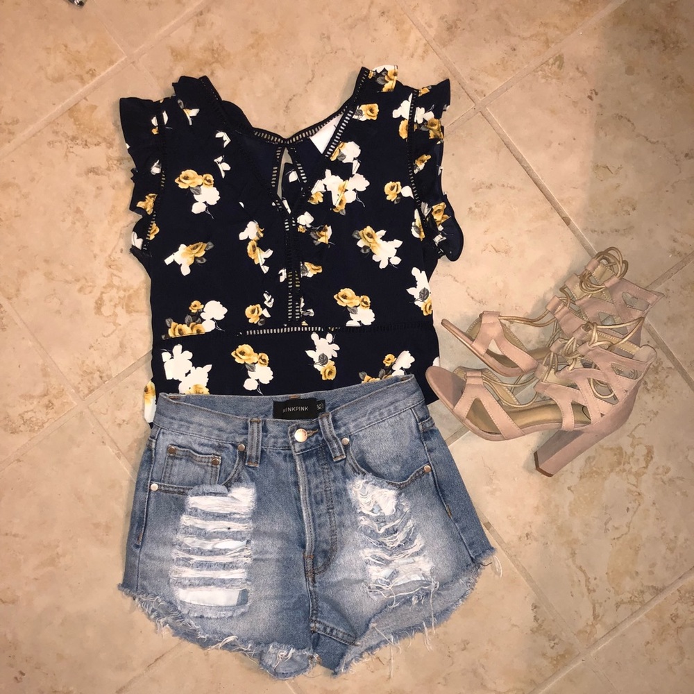 J.O.A. Floral tie back top